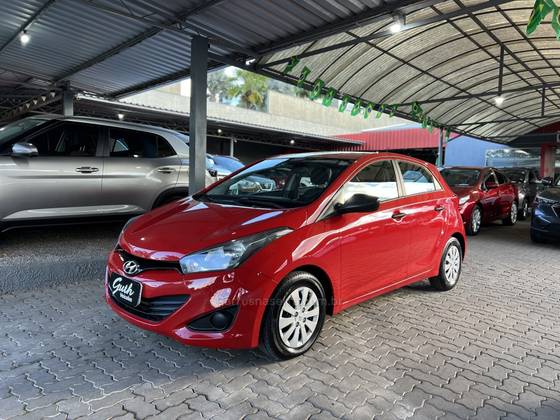 HYUNDAI HB20 1.0 COMFORT 12V FLEX 4P MANUAL HYUNDAI HB20 1.0 COMFORT 12V FLEX 4P MANUAL